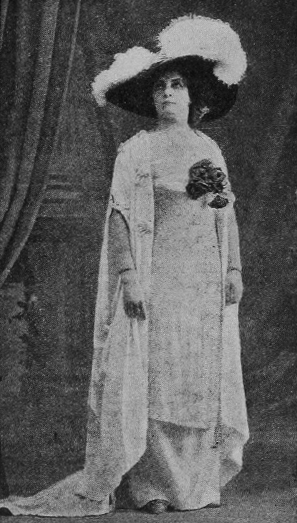 Elena Jordi (1910) Fuente: https://commons.wikimedia.org/wiki/File:Elena_Jordi_(1910).jpg Licencia: dominio público
